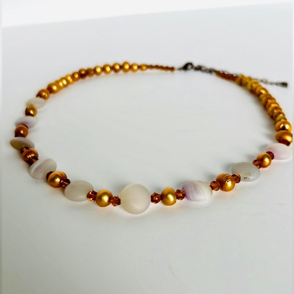 Pearl with Stones Necklace - Picture 2 of 3
